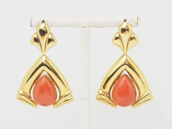 Boucles d'oreilles Boucles d'oreilles pendantes en or jaune et corail 58 Facettes 29894