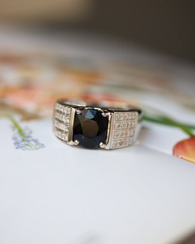 Bague 59 Bague ruban en or blanc 750, saphir ovale et diamants 58 Facettes A12174