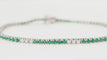 Bracelet 18cm Bracelet rivière en or blanc, émeraudes et diamants 58 Facettes 32238