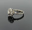 55 Bague fleur en or gris, platine et diamants 58 Facettes SADD/51/0