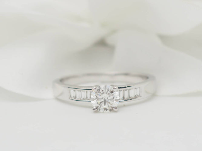 Bague 54 Solitaire - Bague en or blanc et diamants 58 Facettes 24474