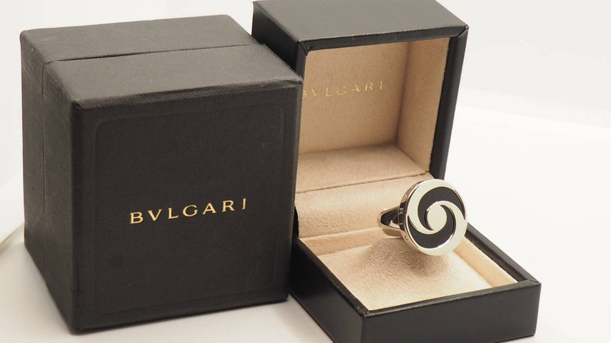 Bague 54 Bvlgari Yin Yang - Bague en or blanc et onyx 58 Facettes 30092