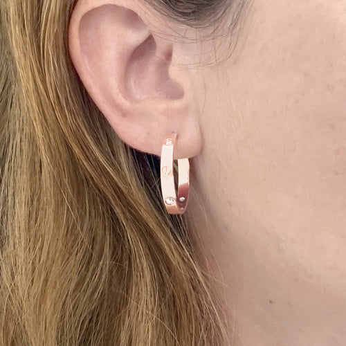 Boucles d'oreilles Cartier Love - Boucles d'oreilles en or rose et diamants 58 Facettes 35786