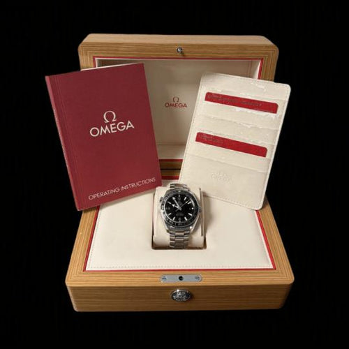 Montre Omega Seamaster Planet Ocean GMT 600M - Montre en acier 58 Facettes MT47152