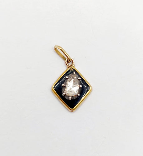 Pendentif Pendentif victorien en or 18k, argent, diamant et émail 58 Facettes A07473
