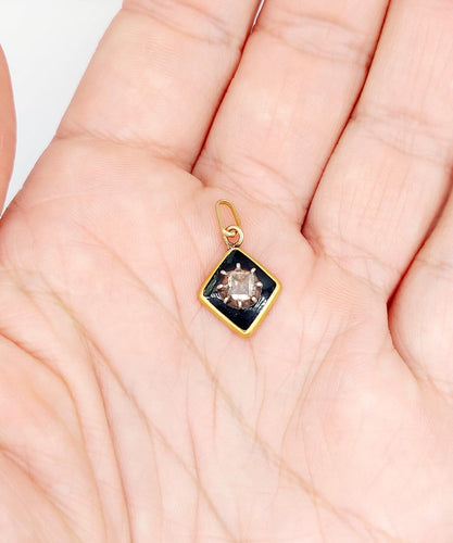 Pendentif Pendentif victorien en or 18k, argent et diamant taille table 58 Facettes A07474