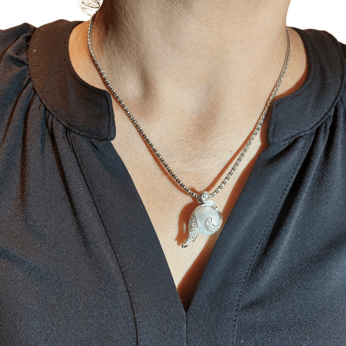 Collier Collier ras-de-cou en or blanc avec perle et diamants 1,40 ct 58 Facettes G3980