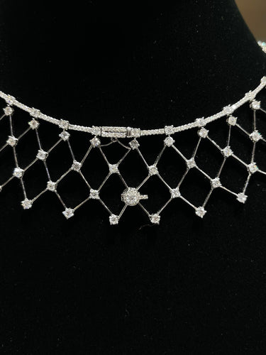 Collier Collier en or blanc 18 ct et diamants taille brillant 58 Facettes