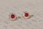 Boucles d'oreilles Boucles d'oreilles - Rubis birmans et diamants en or jaune 18K 58 Facettes