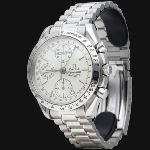 Montre Omega Speedmaster - Montre Day-Date Chronograph en acier 58 Facettes MT46375