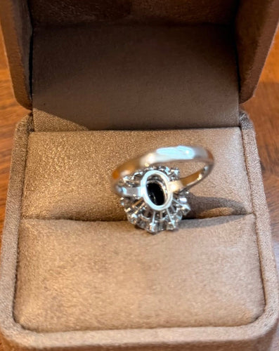 Bague 54 Bague Pompadour en or blanc, saphir et diamants 58 Facettes adadadd