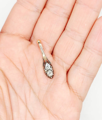 Pendentif Pendentif victorien en or 18k, argent et diamants taille rose 58 Facettes A07345