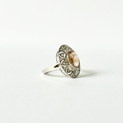 Bague 53 Bague marguerite en platine avec saphir rose naturel et diamants 58 Facettes
