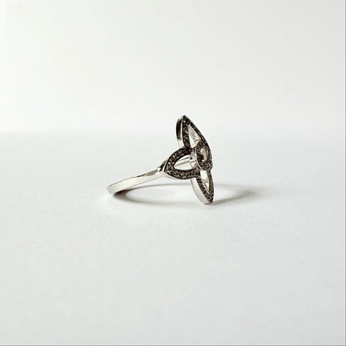 Bague 52 Louis Vuitton Blossom - Bague en or gris et diamants 58 Facettes