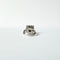 Bague 44 Bague en or gris, diamants et émeraudes vers 1950 58 Facettes