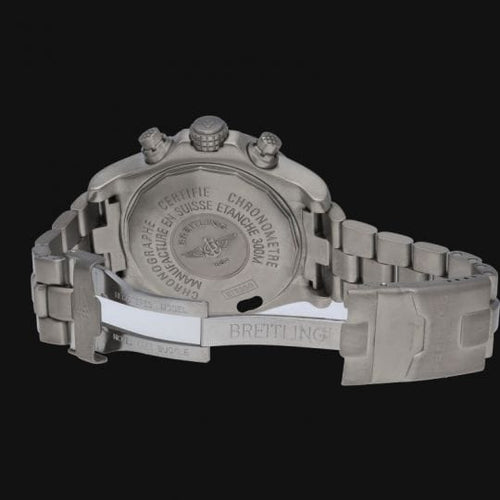 Montre Breitling Super Avenger - Montre chronographe en acier et titane 58 Facettes MT47259