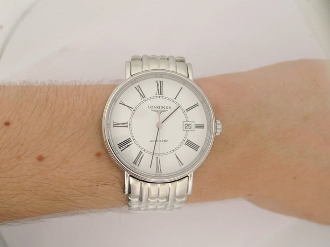 Montre Longines Présence - Montre 39 mm en acier automatique 58 Facettes 275809