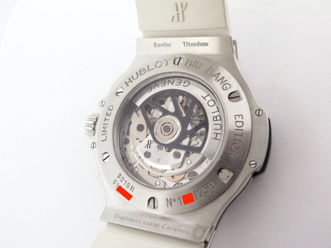 Montre Hublot Big Bang - Montre chronographe en acier et céramique 58 Facettes 275470