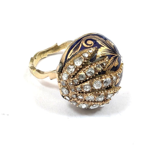 55 Bague porte-poison en or jaune, émaux et diamants 58 Facettes 449/26 B
