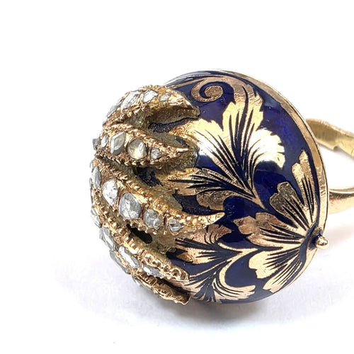 55 Bague porte-poison en or jaune, émaux et diamants 58 Facettes 449/26 B