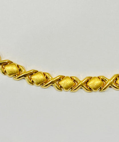 Collier Collier maille croisillons en or jaune et saphirs 58 Facettes 21170