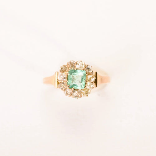 Bague 52 Bague marguerite ancienne en or rose, émeraude et diamants 58 Facettes LMB-357