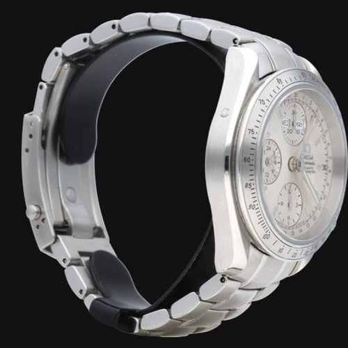 Omega Speedmaster - Montre Day Date chronographe en acier 58 Facettes MT47159