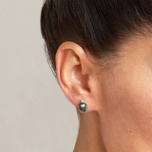 Boucles d'oreilles Aitches Underwater - Boucles d'oreilles en or blanc, perles de Tahiti et diamants 58 Facettes GER1327WG