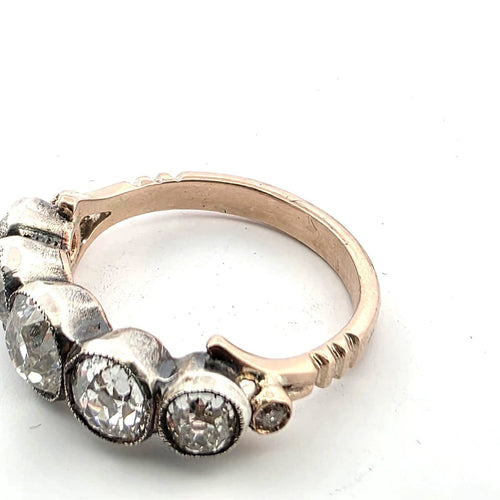 57 Bague victorienne en or jaune et rose avec diamants 58 Facettes 449/26 F