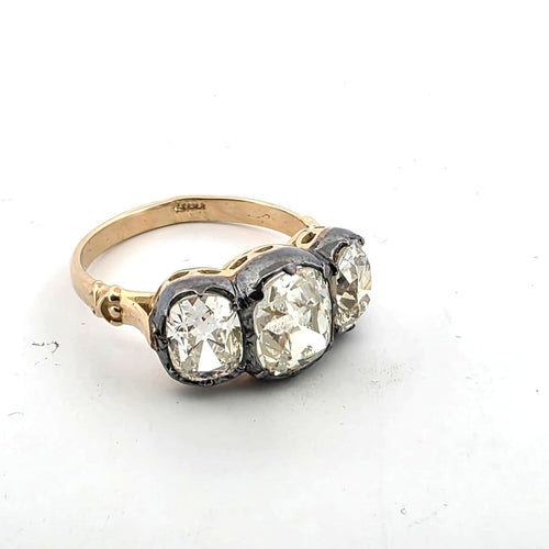 Bague 54 Bague en or jaune 18 ct et diamants 58 Facettes 429/26 D