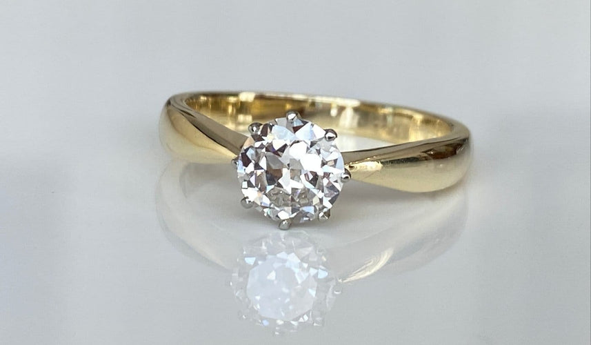 54 Bague solitaire Art déco en or jaune 14 carats, diamant 0,80 ct 58 Facettes ring
