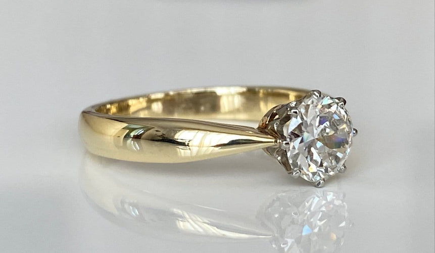 54 Bague solitaire Art déco en or jaune 14 carats, diamant 0,80 ct 58 Facettes ring
