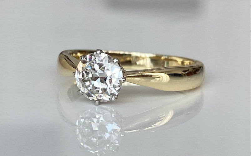 54 Bague solitaire Art déco en or jaune 14 carats, diamant 0,80 ct 58 Facettes ring
