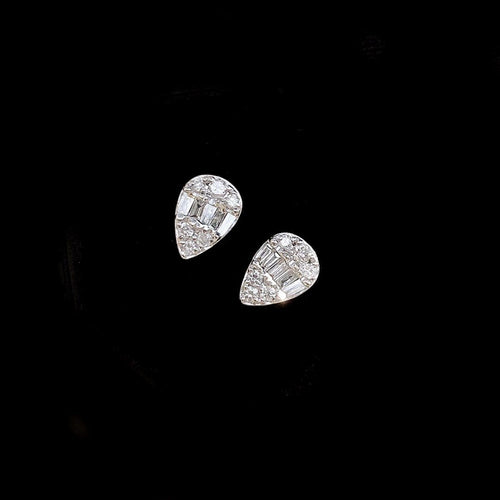 Boucles d'oreilles Boucles d'oreilles diamants poire 0,20 ct en or blanc 18K 58 Facettes GER1342WG