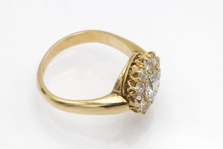 Bague 58 Bague en or jaune et diamants taille brillant ancien 58 Facettes TP0701