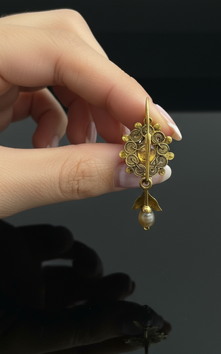 Boucles d'oreilles Boucles d’oreilles dalmates du XIXe siècle en or jaune et perles naturelles 58 Facettes