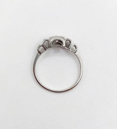 Bague 54 Bague Tank Art déco en platine et diamants 58 Facettes A07535