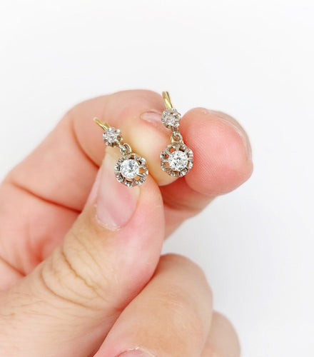 Dormeuses - Boucles d'oreilles en or 18k, platine et diamants 58 Facettes A07538