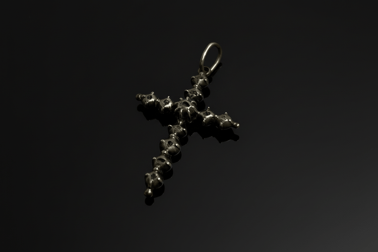 Pendentif Croix style gothique - Pendentif en or et argent avec diamants taille rose 58 Facettes