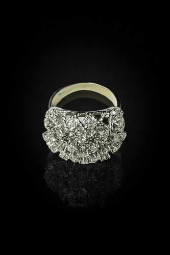 Bague 48 Bague intrecciée - Bague en or blanc et diamants, années 1950 58 Facettes