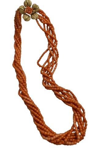 Collier Collier en corail avec fleur dorée 58 Facettes