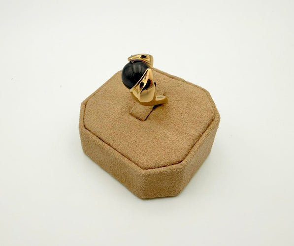 52 Boucheron Trouble - Bague en or jaune 18K, jade gris et émail noir 58 Facettes SKU BOP/260046