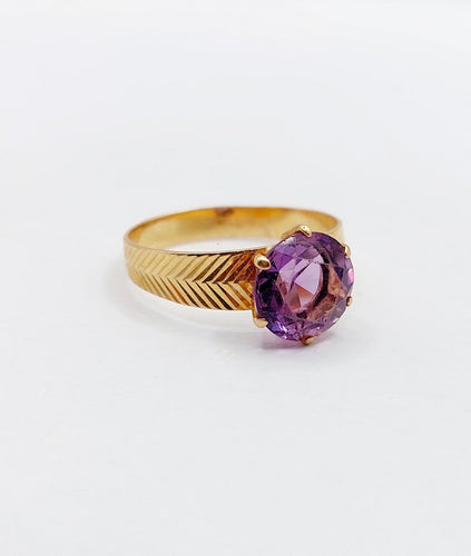 56.5 Bague cocktail vintage en or rose 18k et améthyste 58 Facettes A07560