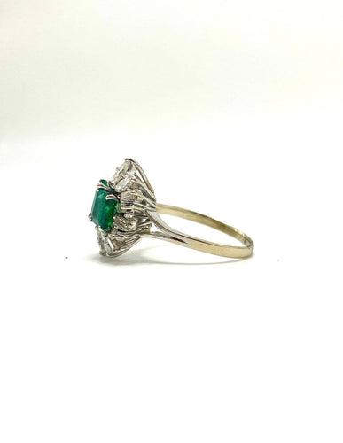58 Bague en or blanc 14K, diamants et émeraudes 58 Facettes SKU BO/260066