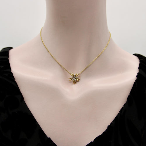 Collier Collier pendentif fleur en or jaune et blanc 18K, diamants 58 Facettes 11156