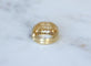 53 Bague jonc en or jaune et diamants 58 Facettes