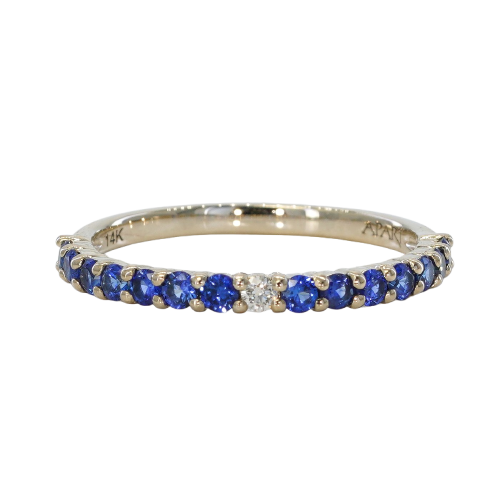 Bague en or blanc 14 ct avec saphirs naturels et diamant