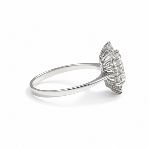 Bague 59 Bague en or blanc et diamants 58 Facettes 1.0000692/1