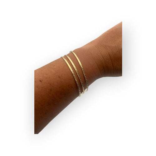 Jonc - Bracelet ciselé en or jaune 750 58 Facettes 149068643