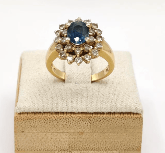 Bague 53.5 Bague pompadour en or jaune avec saphir et diamants 58 Facettes 241